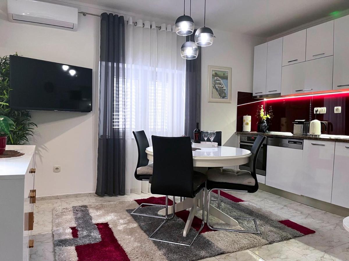 Apartment Vitturina Kaštela Esterno foto