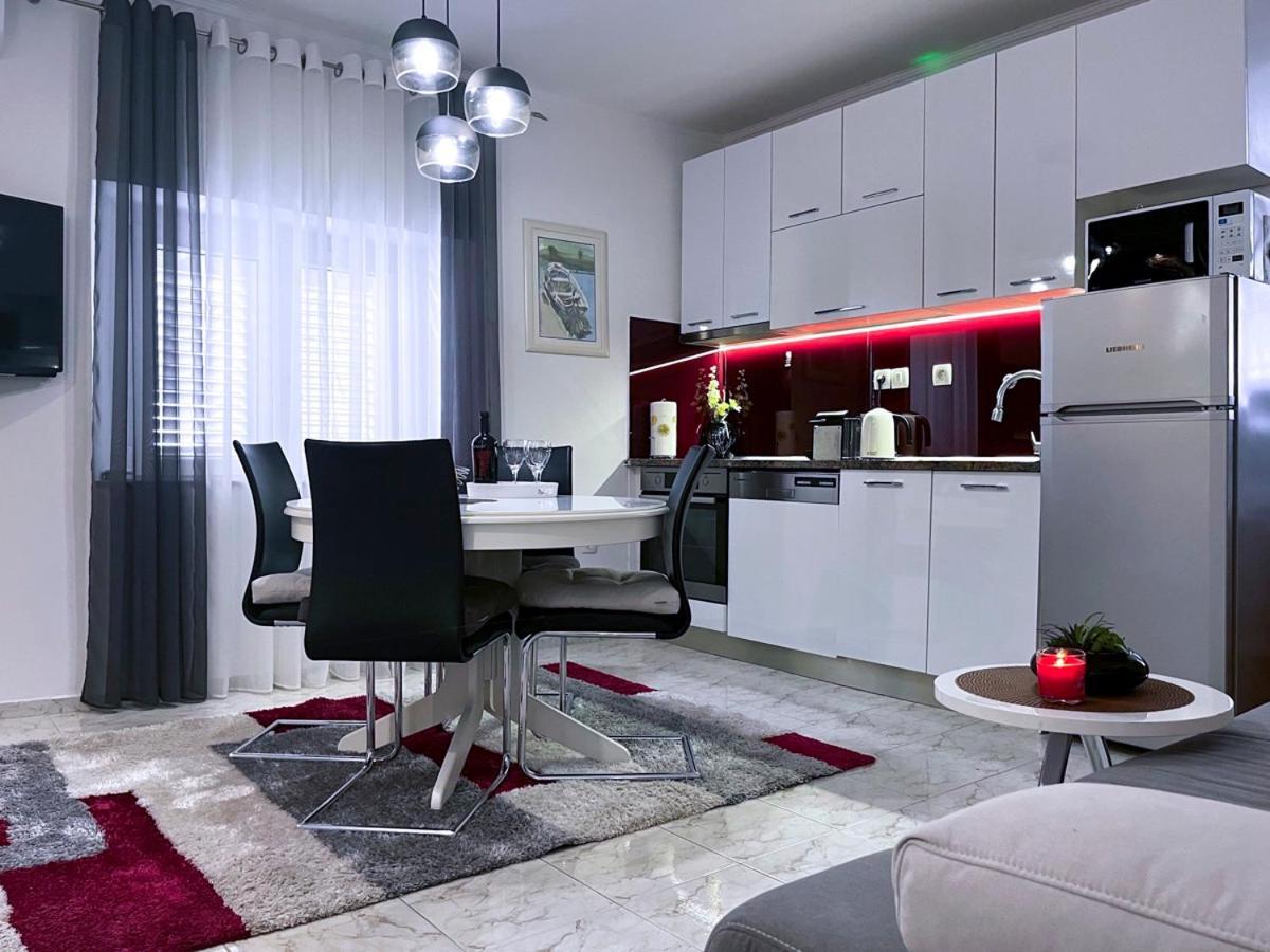 Apartment Vitturina Kaštela Esterno foto
