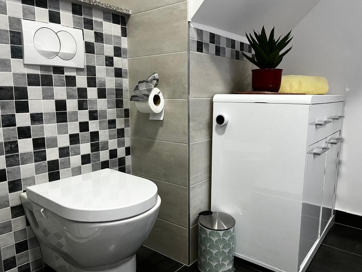 Apartment Vitturina Kaštela Esterno foto